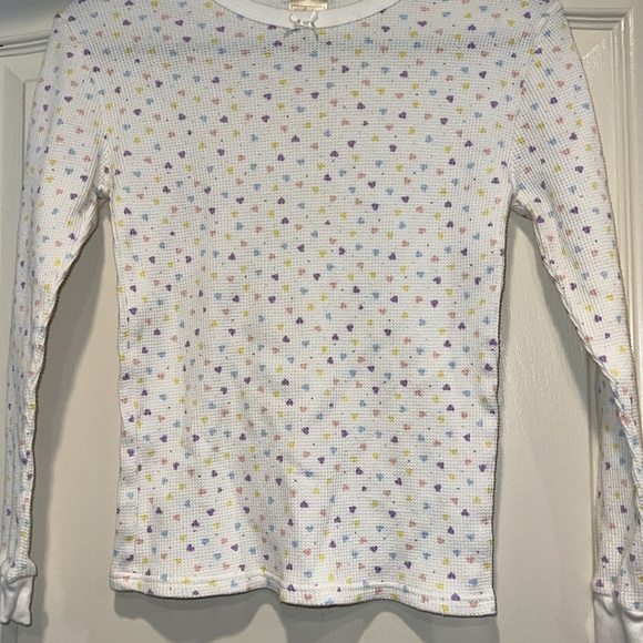 Vintage White Thermal Long-Sleeve Tee with Hearts - Picture 2 of 5